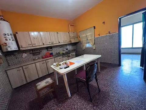 Depto Tipo Casa en Venta 40 años