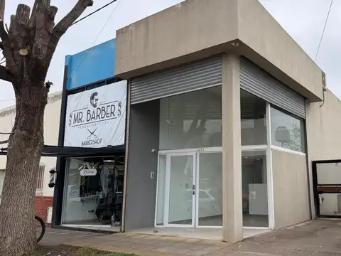 Oficina local comercial en alquiler, plottier