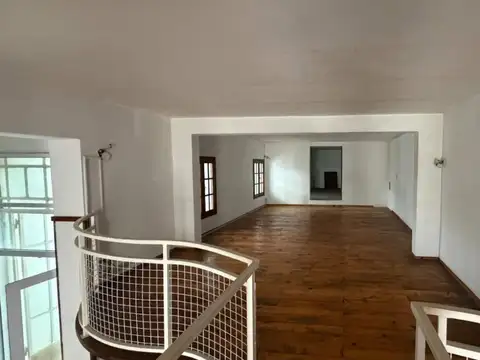 Depto Tipo Casa en Venta de 3 dormitorios