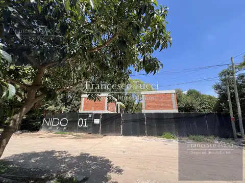 Depto Tipo Casa en Venta con 2 cocheras