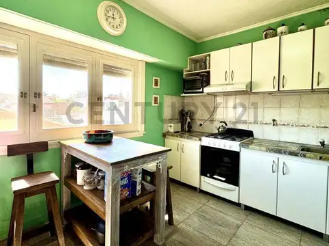 ALBERVIDE 800, Piso 0