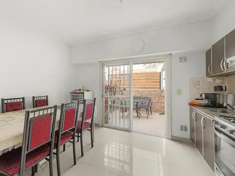 Depto Tipo Casa en Venta 12 años