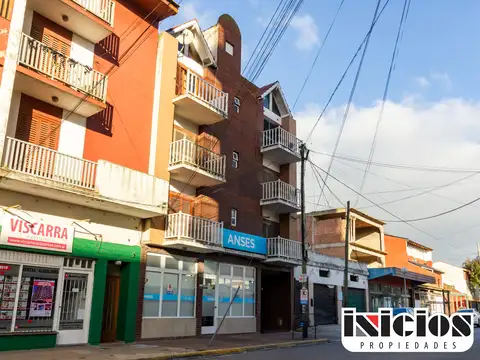 Newbery 1400