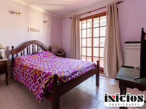 Departamento con terraza y parrilla - C1088