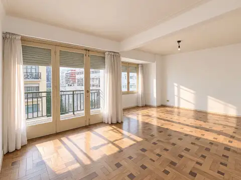 venta semi piso 4 ambientes al frente con balcon