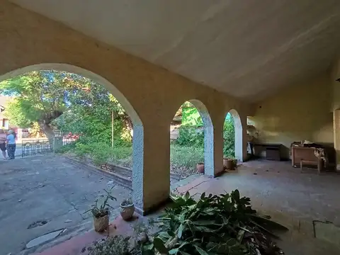 VENTA CASA A RECICLAR EN  M.CORONADO  FINANCIA  