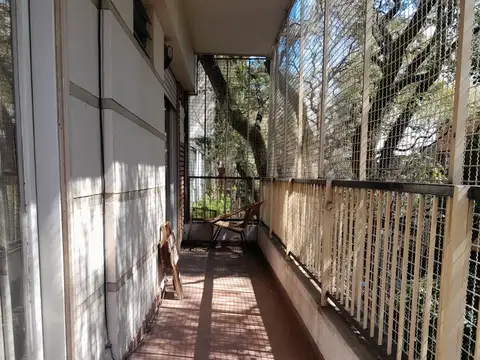 DEPARTAMENTO PISO CABALLITO 3 + DEP./BCÓN. 70 M2