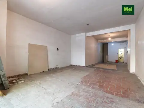 LOCAL EN VENTA A LA CALLE