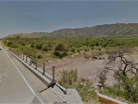 Terreno en Venta 82  mts Fondo