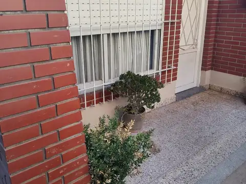 Hermoso PH en venta en Merlo Norte centro