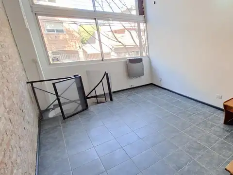 Departamento de 3 ambientes con pileta en Florida- En Alquiler