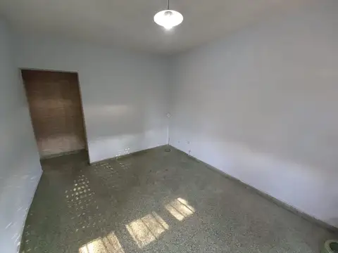 Casa + 2 departamentos en Venta