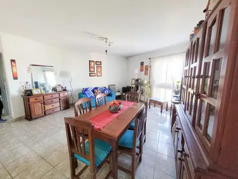 Departamento 4 ambientes con 1 baño