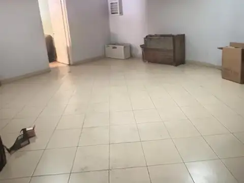 Galpon en Alquiler en Zona Centro, $ 2.200.000