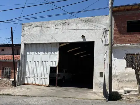 Joaquin Castellanos Al 800