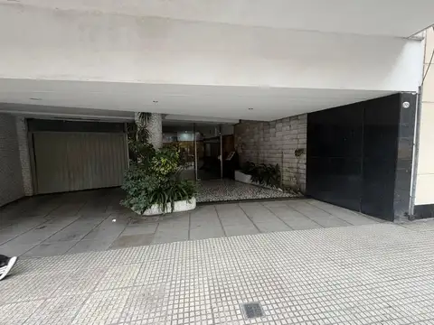 Muy lindo departamento de 2 ambientes, muy luminoso. BUENA ZONA
