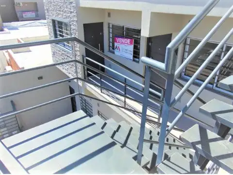 DEPARTAMENTO DE 2 AMBIENTES EN SAN JUSTO