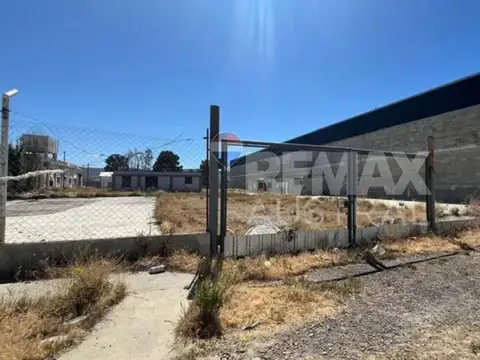 TERRENO ZONA INDUSTRIAL 