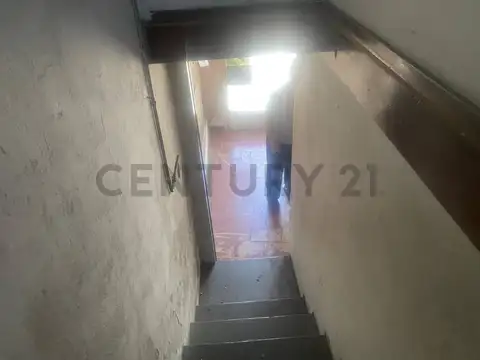 ALQUILER DE LOCAL EN VALENTIN ALSINA