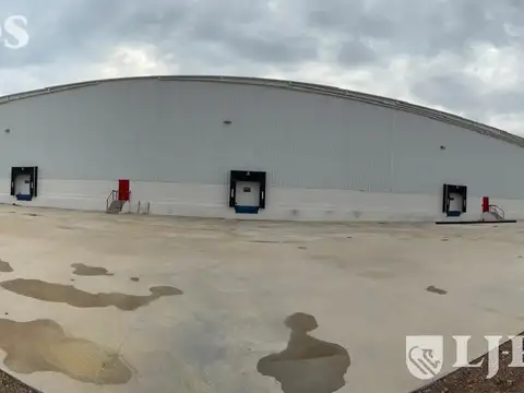 Depósito en Zarate