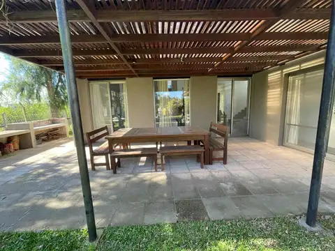 Boulevard de Todos los Santos 5600