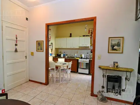 Depto Tipo Casa en Venta 50 años