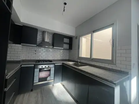 Depto Tipo Casa en Venta en Ituzaingo Norte, USD 107.000