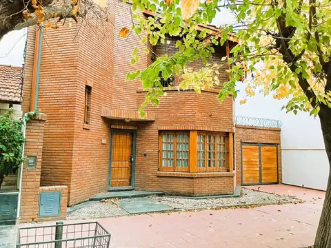 Casa en Venta en Coronel Dorrego, Guaymallén