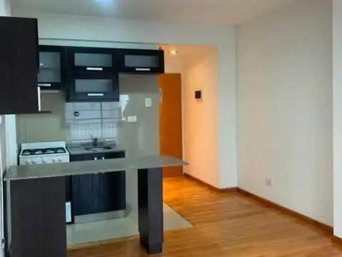 Tomás A. Le Bretón 5000