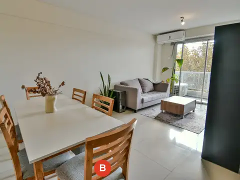 Departamento en Alquiler en Monte Castro, $ 900.000