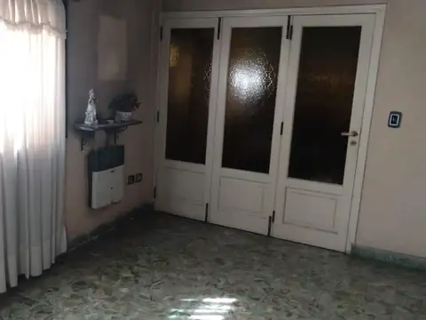 Chalet 4 ambientes con galpon lsa 100 m2