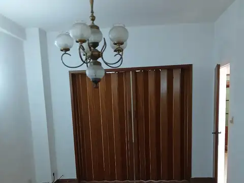 Depto Tipo Casa en Alquiler 60 años
