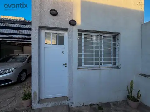 Departamento de un dormitorio con cochera en venta