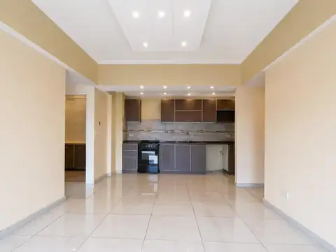 Av Bernardino Rivadavia 900 , Piso 1