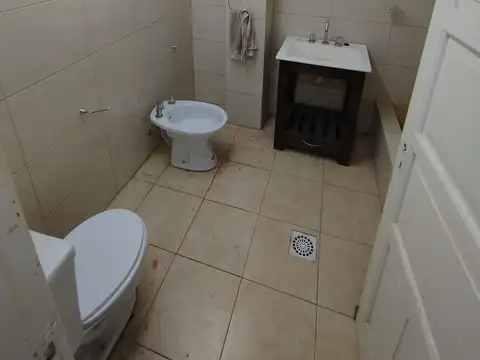 Galpon en Venta en Monte Castro, USD 235.000