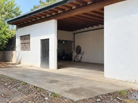 GALPÓN CON OFICINAS EN VENTA – ZONA INDUSTRIAL  ITUZAINGO