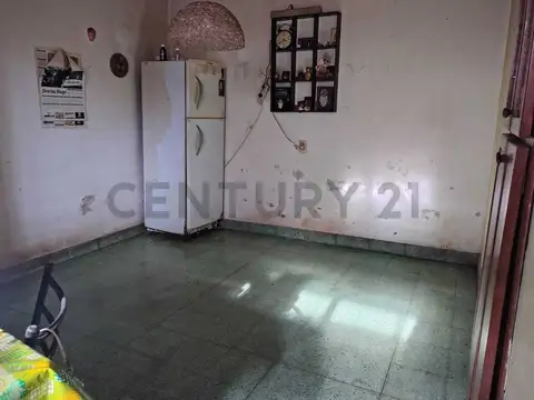 Calle 8 entre 524 y 525 , Piso 0