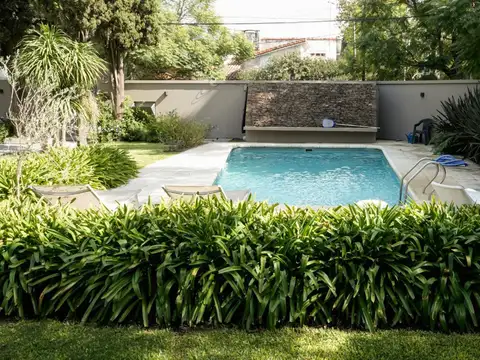 Casa en Venta en Manuel B Gonnet, USD 465.000