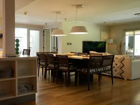 493 esquina 24 2900