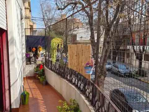 Depto Tipo Casa 4 ambientes con 1 baño