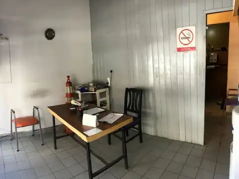 Local en Venta 32 años