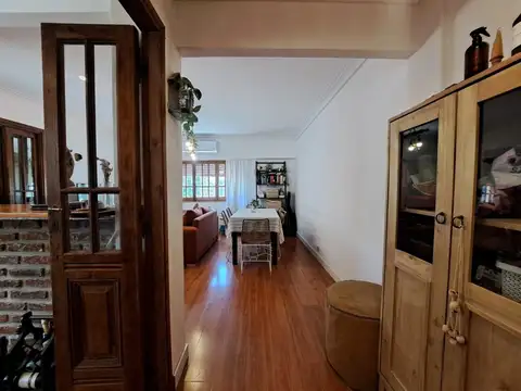 Mercedes 3161 , Piso 2