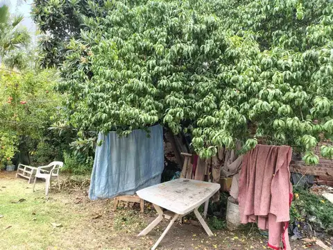 Remax vende casa y terreno apto urbanizacion