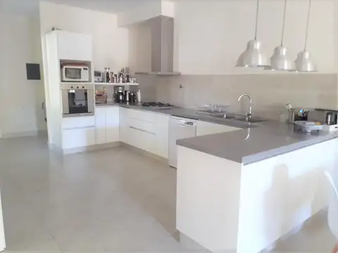 Casa en Alquiler Temporal A Estrenar