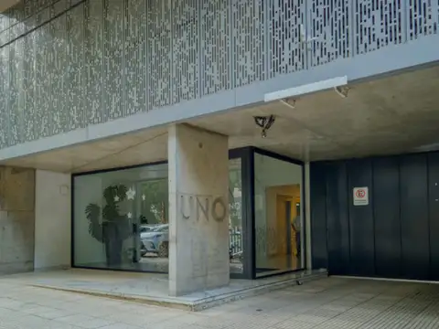 Departamento en venta c/ cochera en Microcentro