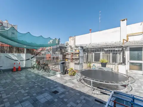 VENTA - PH 4 AMBIENTES - TERRAZA, QUINCHO Y PARRILLA - SAN CRISTOBAL - SUBTE E