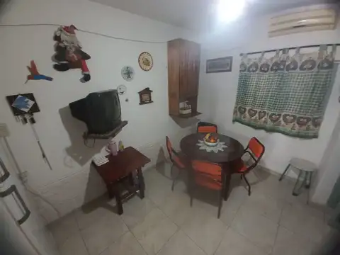 SARMIENTO Y GOB. ALRIC 100