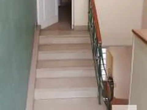 Hotel en venta - 6 Dormitorios - Cofico