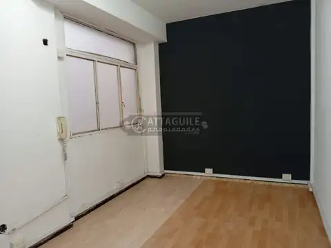 Oficina en Alquiler en San Antonio de Padua, $ 300.000