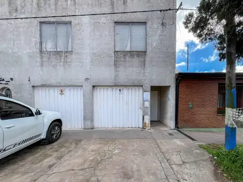PH en venta en La Plata 3 dormitorios y garaje
